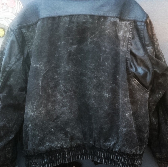 Pagani - Men's Vintage Leather / Wool Bomber Jacket - Picture 7 of 8